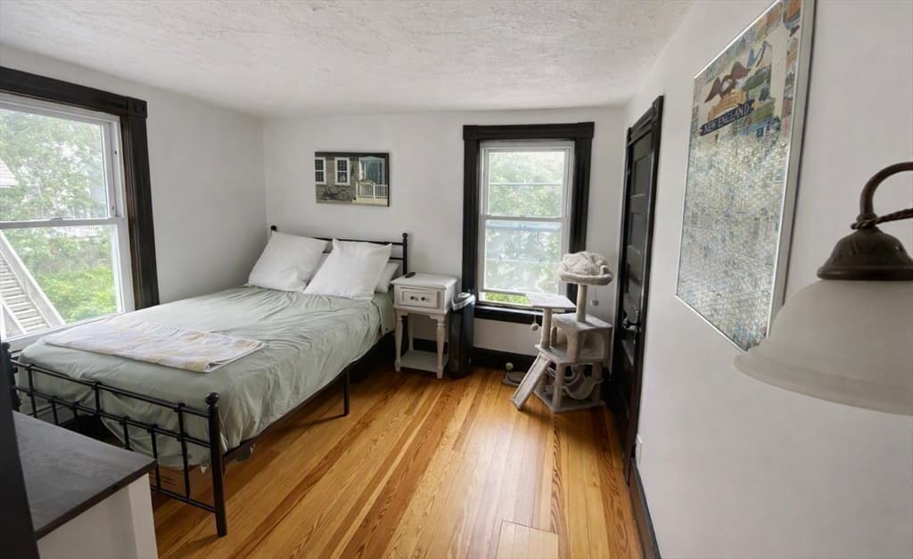25 Parker Hill Ave, Milford MA 01757 photo 10