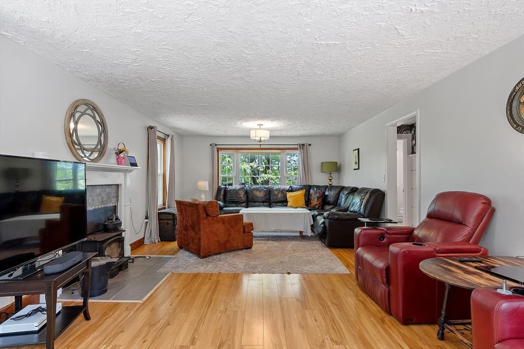 8 Scott Road, Littleton MA 01460 photo 15