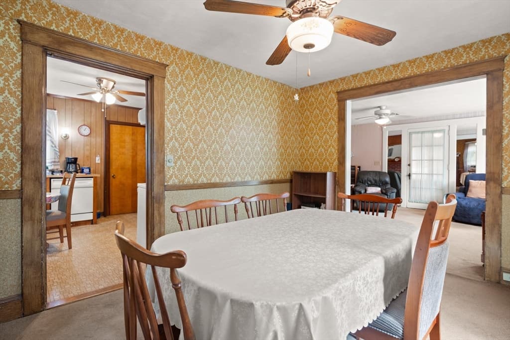15 Willow Street, Reading MA 01867 photo 8