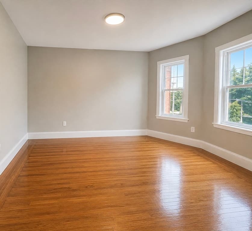 22 Fernboro St, Boston MA 02121 photo 17