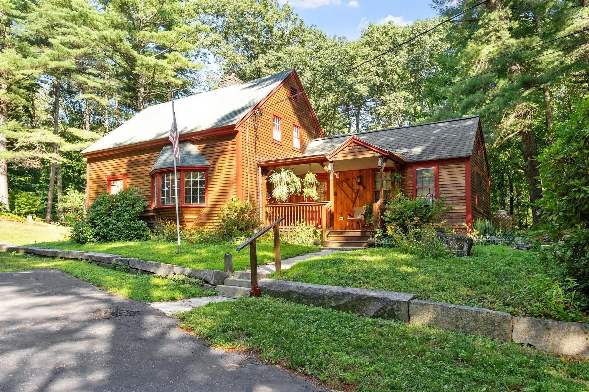38 Laurelwood Rd, Sterling MA 01564