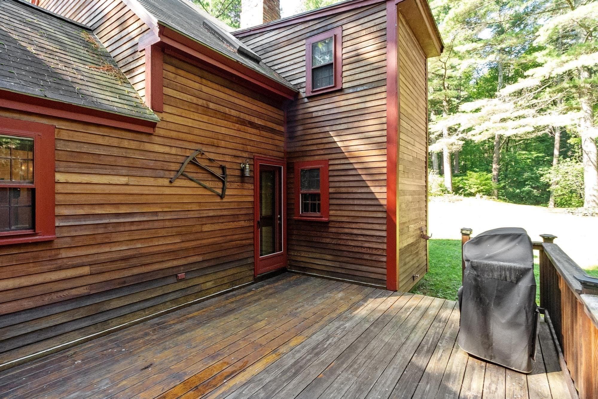 Single Family Residence at 38 Laurelwood Rd, Sterling MA 01564, Sterling, photo 9 of 40