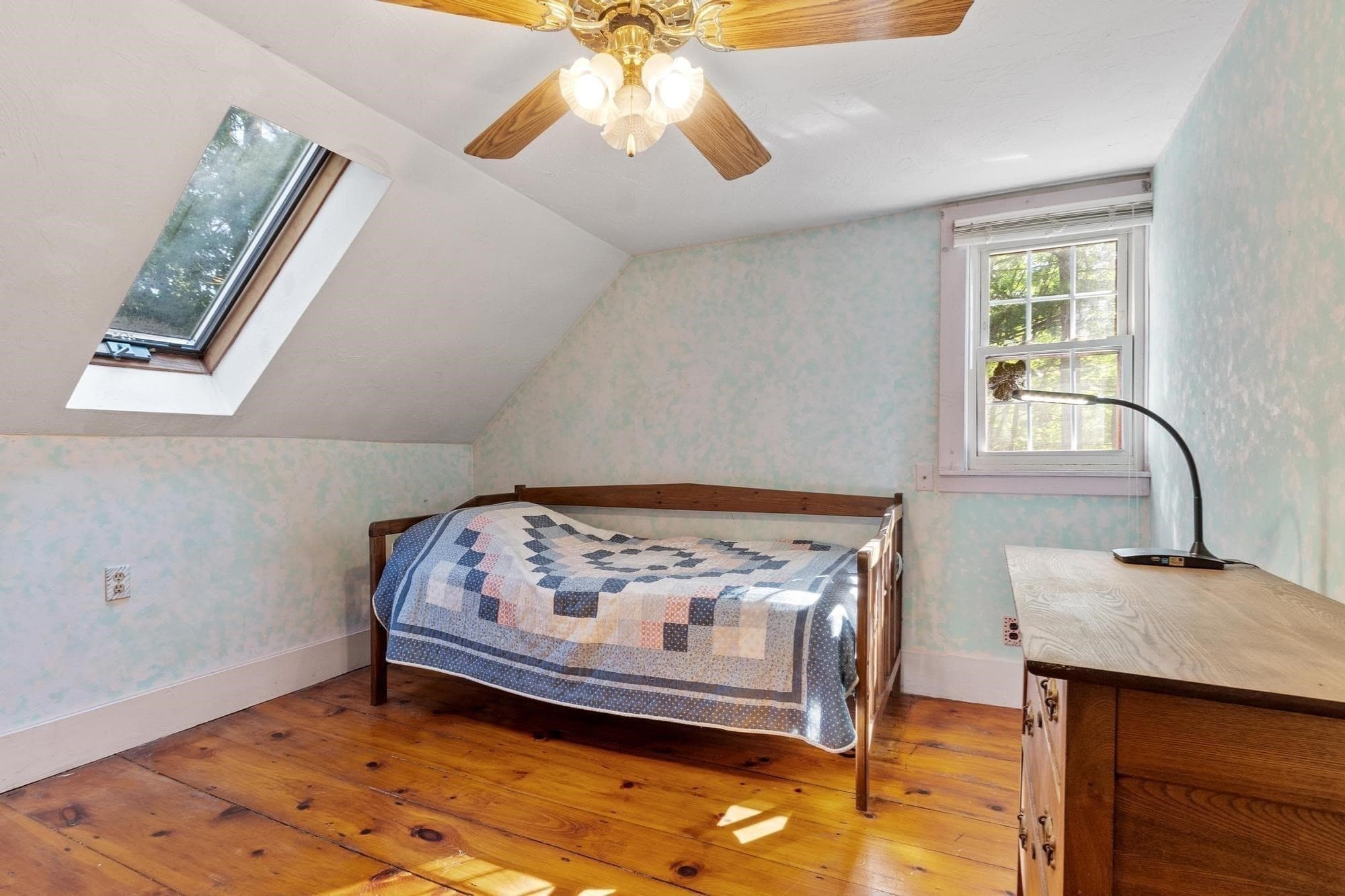 Single Family Residence at 38 Laurelwood Rd, Sterling MA 01564, Sterling, photo 35 of 40