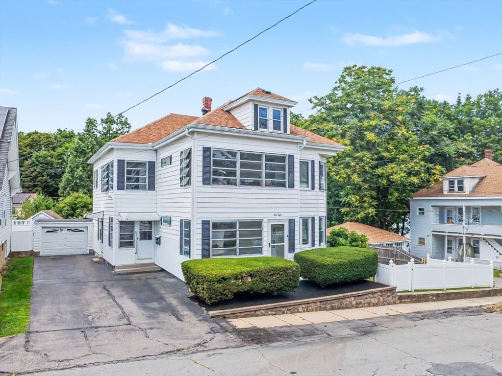 58 Saint Joseph Ave, Fitchburg MA 01420 photo 2