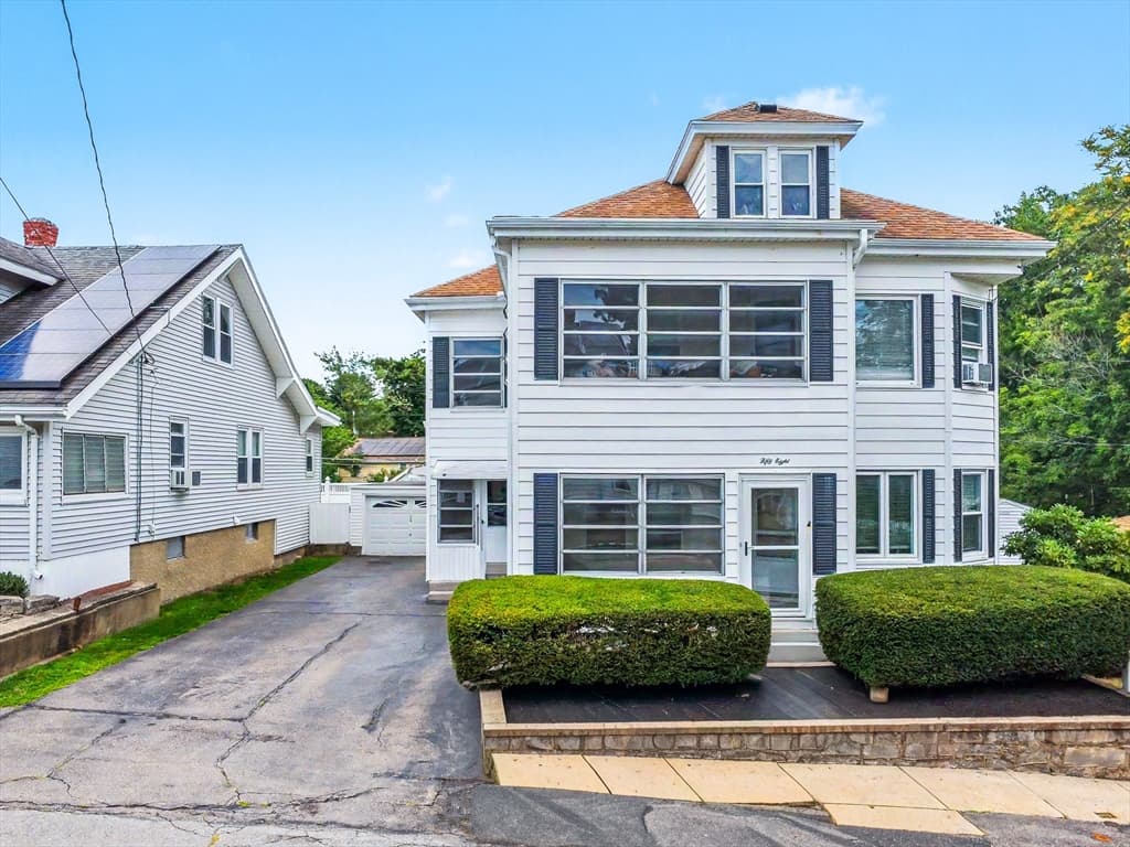 58 Saint Joseph Ave, Fitchburg MA 01420 photo 3