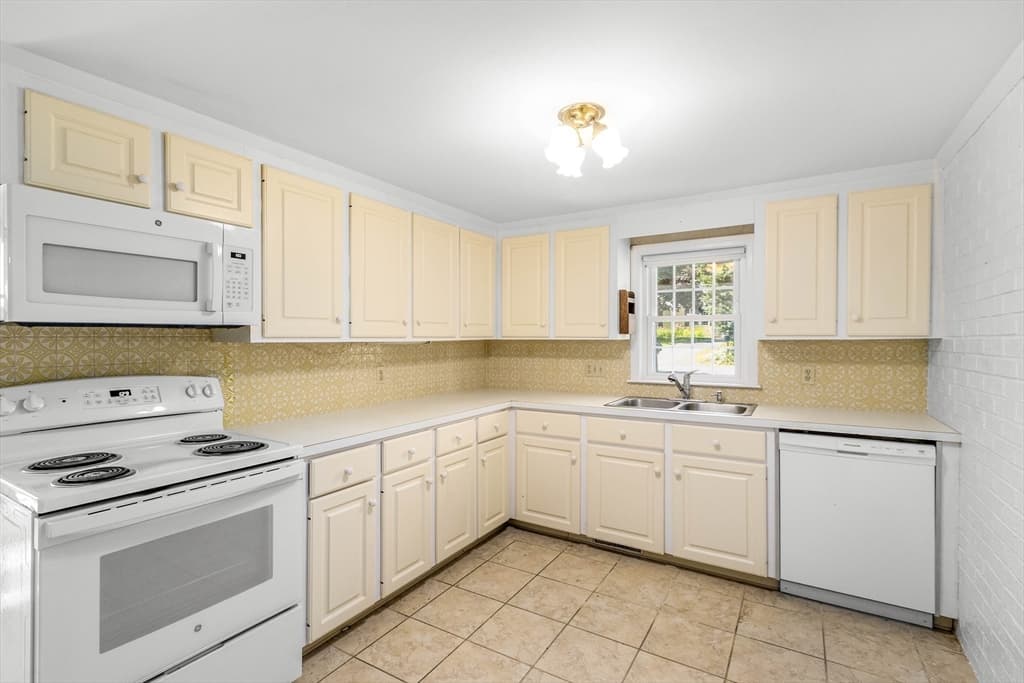 6 Shaker House Rd, Yarmouth MA 02675 photo 12