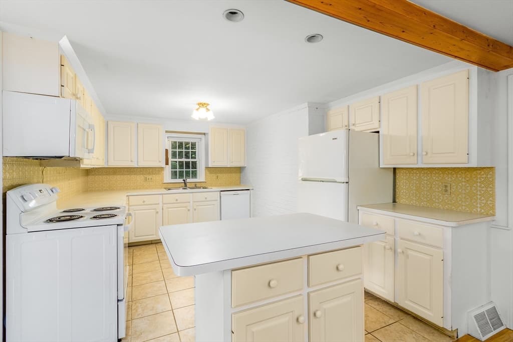 6 Shaker House Rd, Yarmouth MA 02675 photo 11