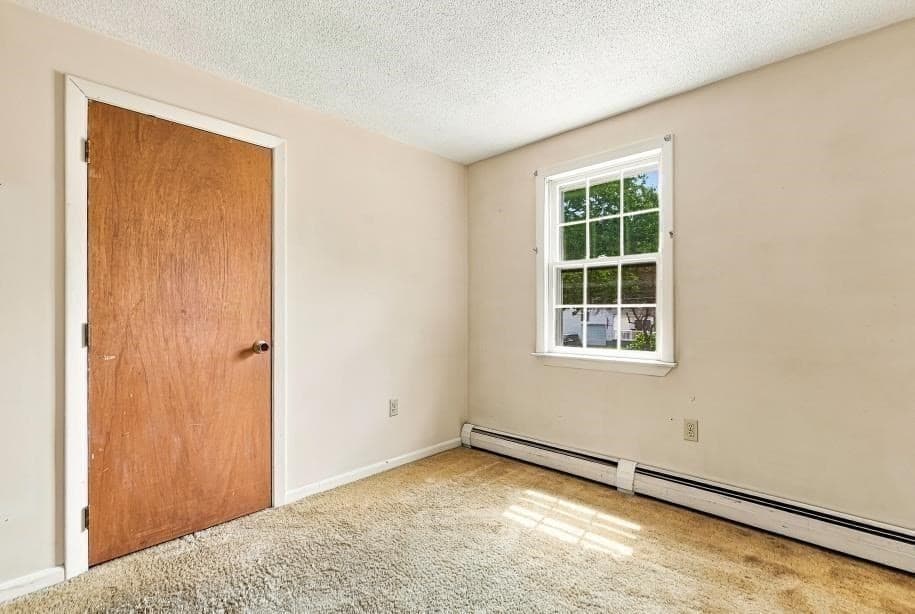 4 Picadilly St, Upton MA 01568 photo 28