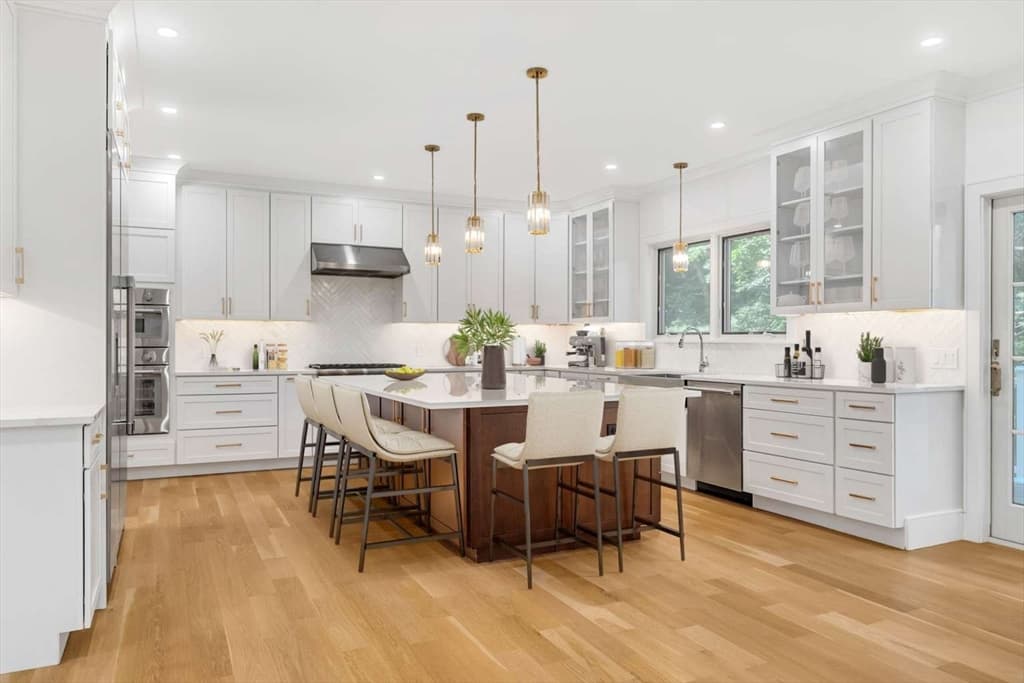 311 Dedham Ave, Needham MA 02492 photo 9