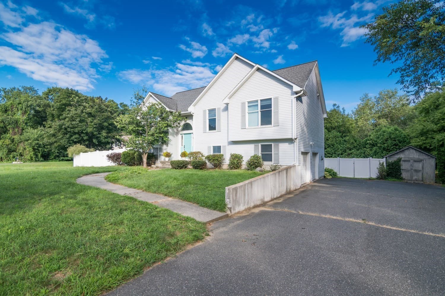 Single Family Residence at 4 Phillips Place, Hadley MA 01035, Hadley, photo 2 of 37