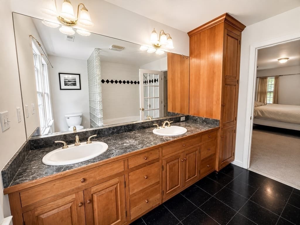 107 Mill St, Franklin MA 02038 photo 18