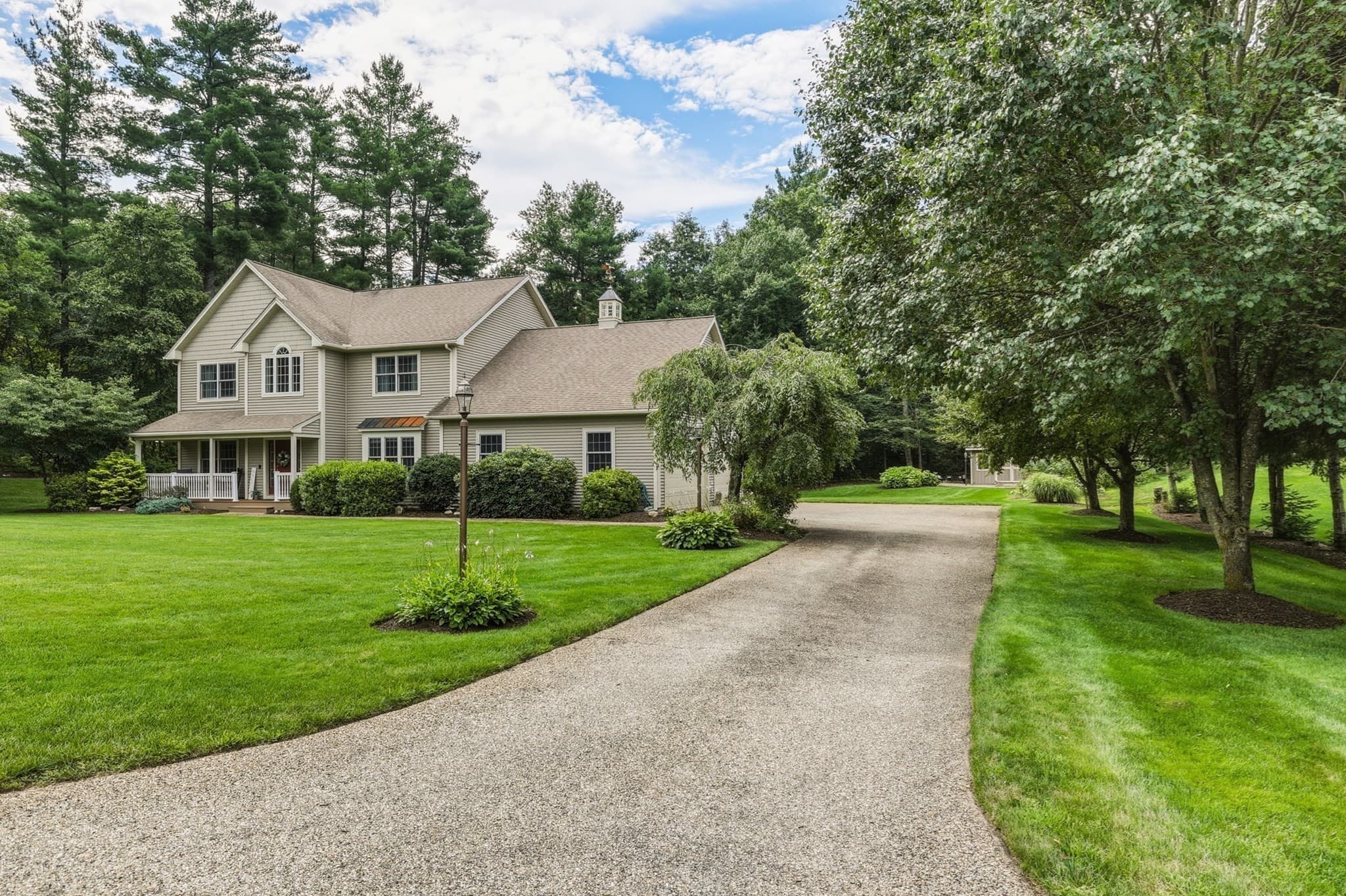 2 Bayberry Ln, Hadley MA 01035