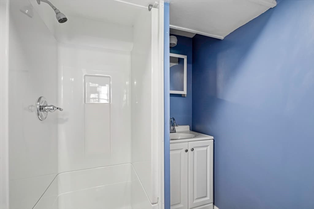 13 Knowlton Cir # 13, Upton MA 01568 photo 28