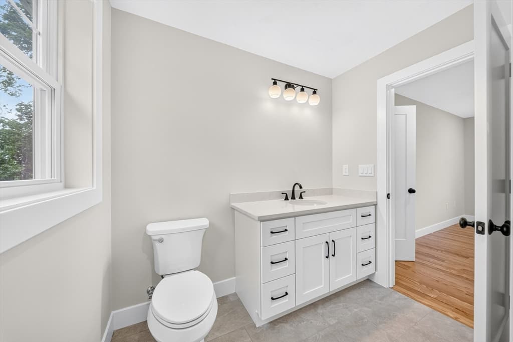14 Neillian Way # 14, Bedford MA 01730 photo 21