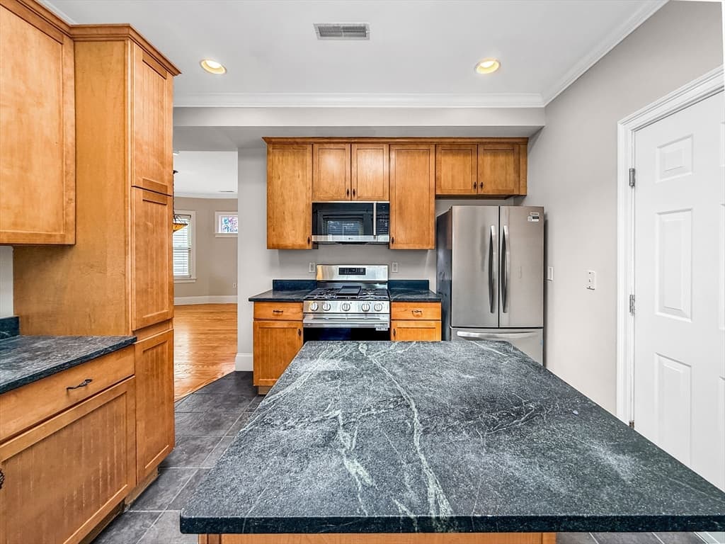9 Odonnell Sq # 3, Boston MA 02122 photo 19