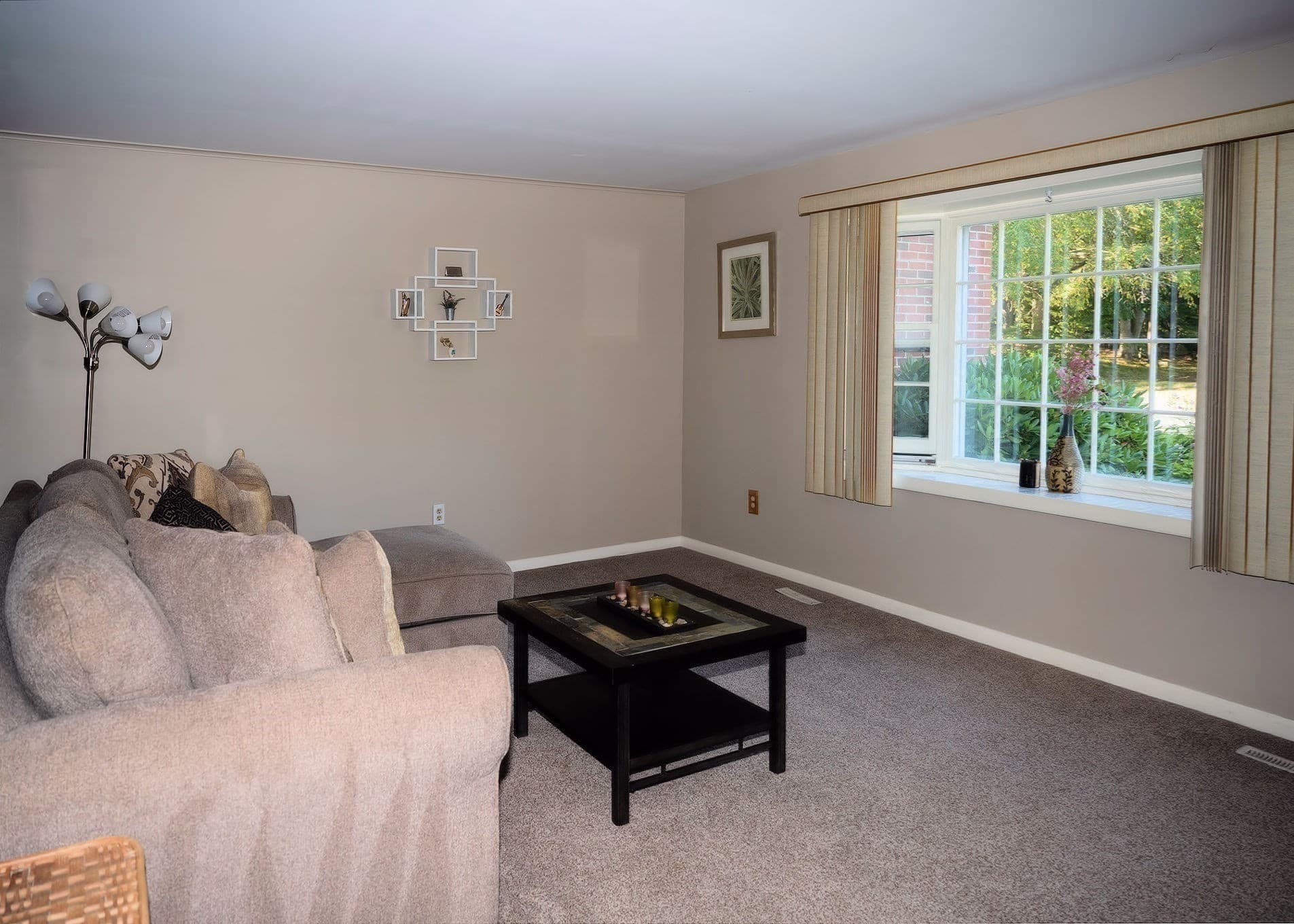 Condominium at 31 Frances Drive # 1, Stoughton MA 02072, Stoughton, photo 5 of 35