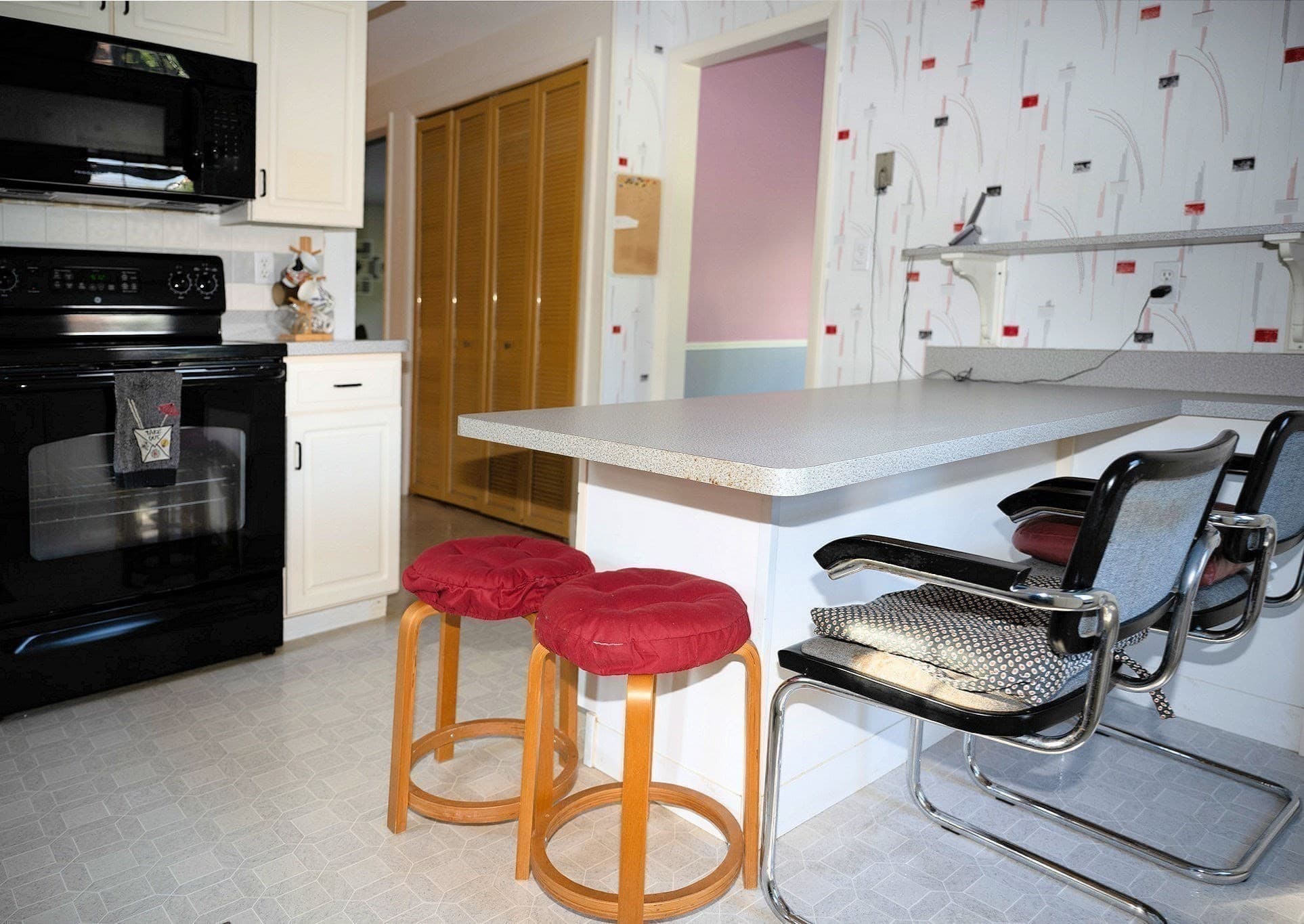 Condominium at 31 Frances Drive # 1, Stoughton MA 02072, Stoughton, photo 10 of 35