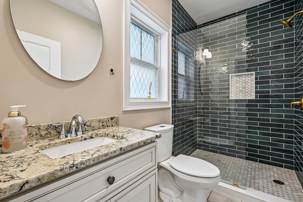 113 Pomona St, Revere MA 02151 photo 13