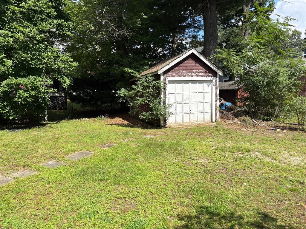 28 Samoset Rd, Newton MA 02468 photo 8