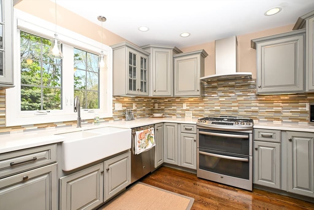 Condominium at 60 Harding St # C, Medfield MA 02052, Medfield, photo 4 of 30