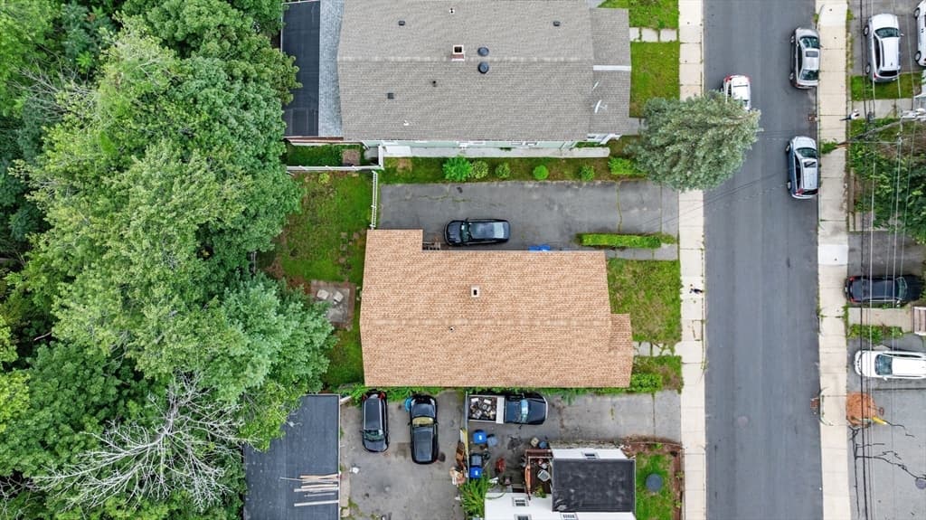 147-149 Oakland Ave, Methuen MA 01844 photo 3