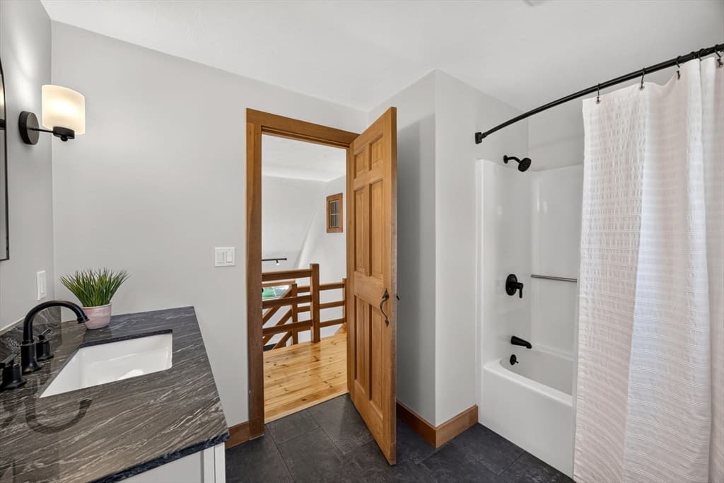 180 School Street, Barnstable MA 02563 photo 32