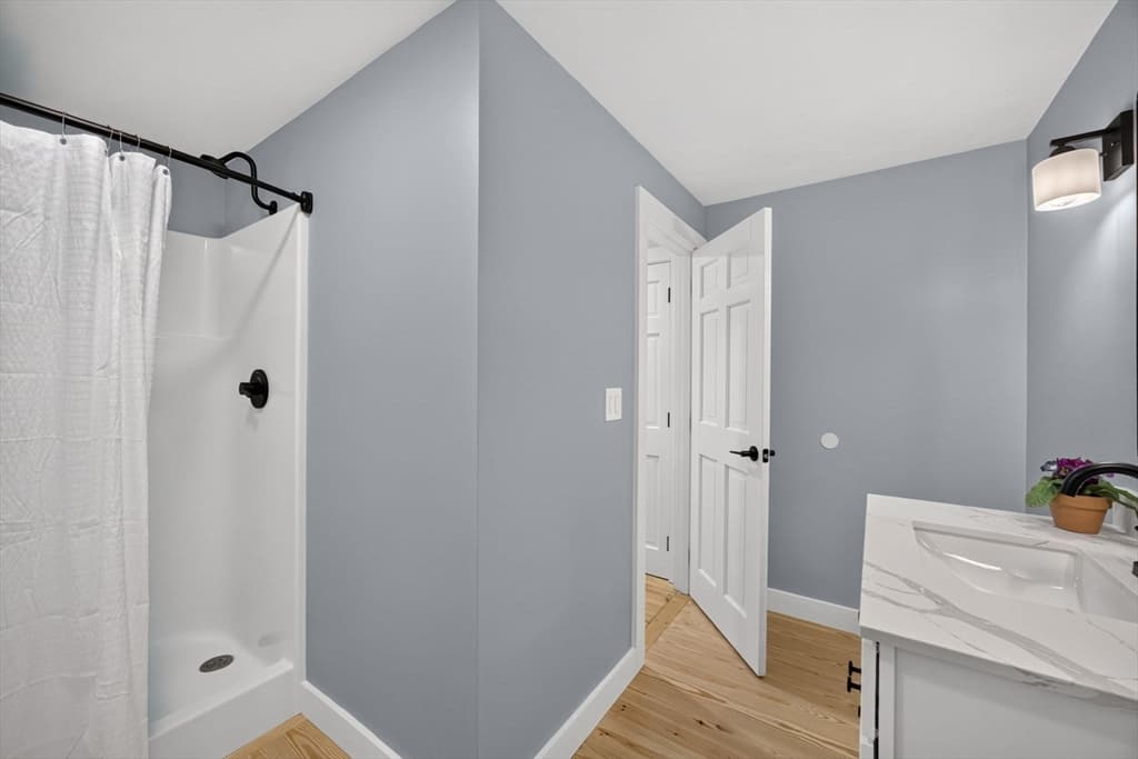 180 School Street, Barnstable MA 02563 photo 19