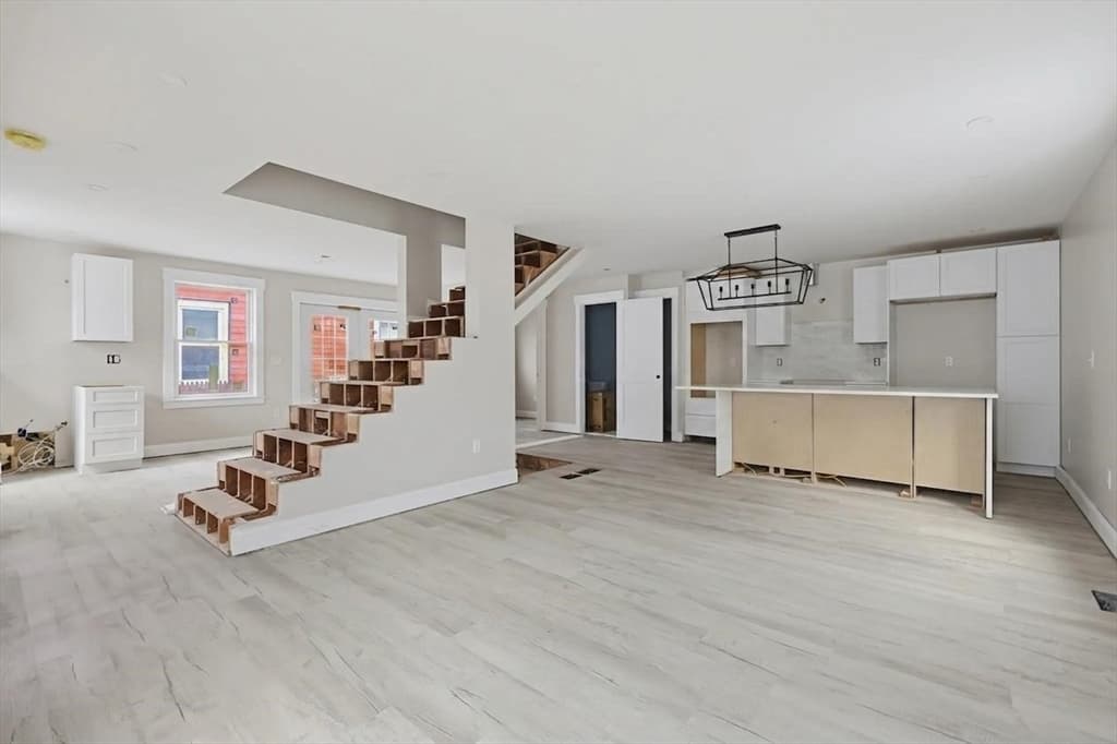 22-24 Fountain Avenue, Somerville MA 02145 photo 2