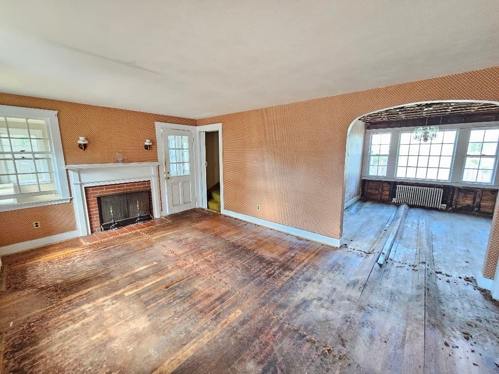 Single Family Residence at 204 Great Rd, Maynard MA 01754, Maynard, photo 5 of 20