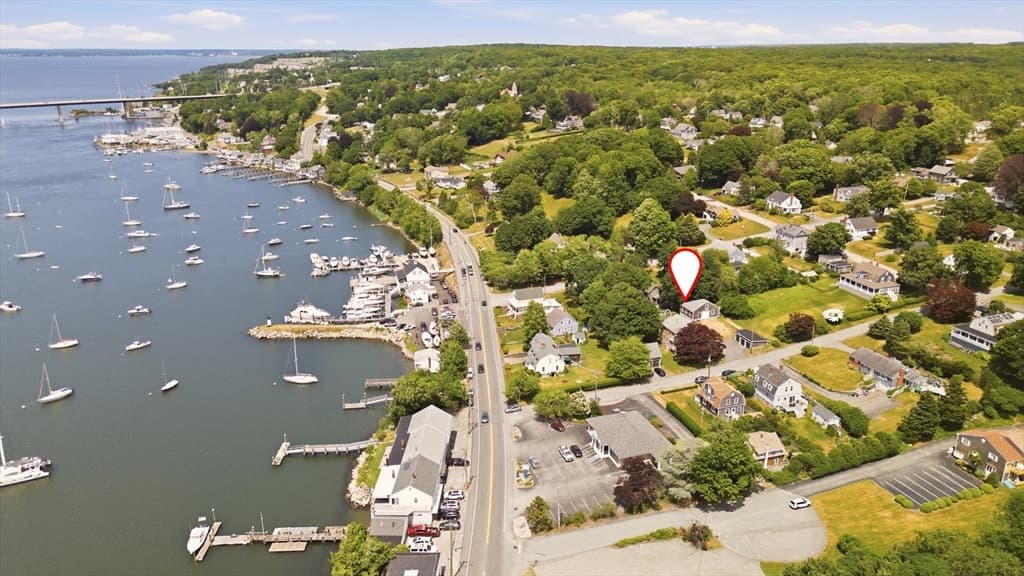 22 South Avenue, Tiverton RI 02878 photo 13
