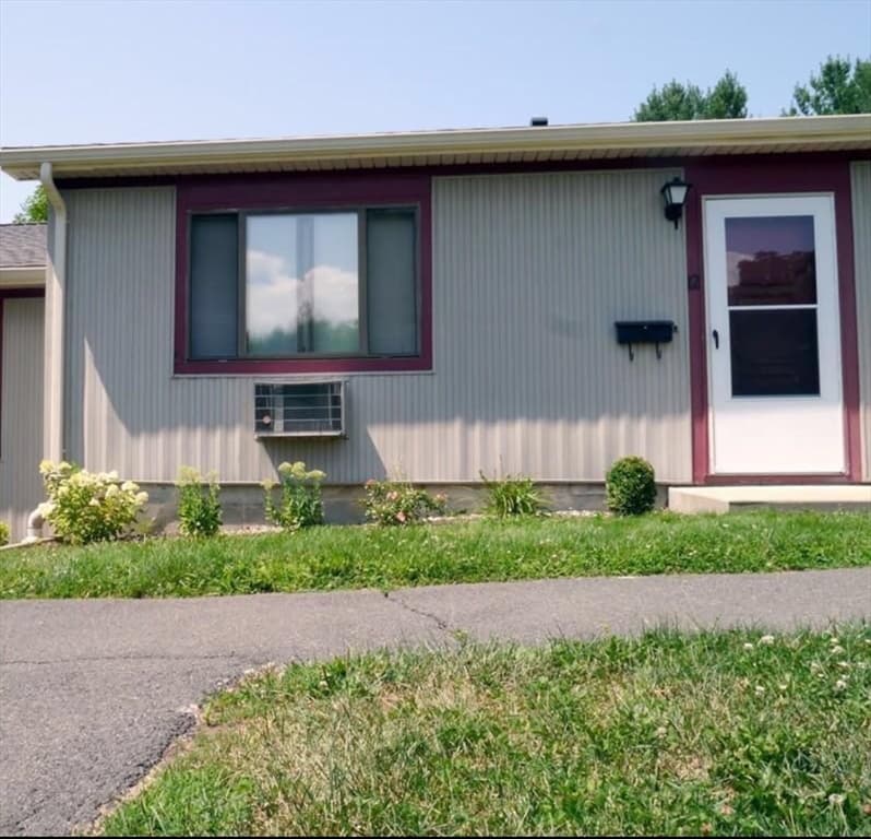 170 E Hadley Rd # 12, Amherst MA 01002