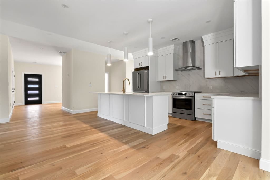 77 Farm St., Wakefield MA 01880 photo 10