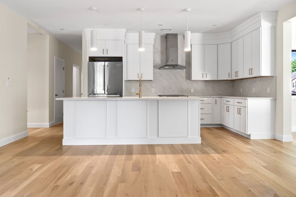 77 Farm St., Wakefield MA 01880 photo 11