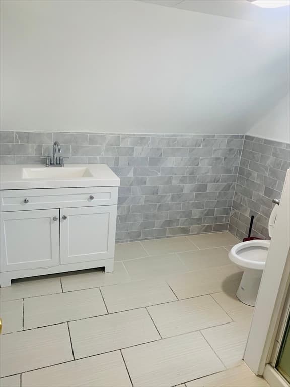 58 Malden, Malden MA 02148 photo 25