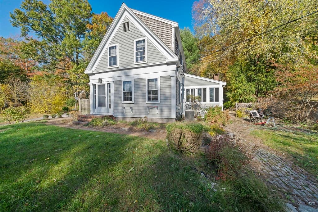 26 Church St, Norwell MA 02061 photo 3