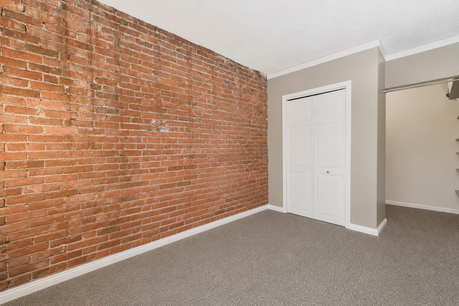 Condominium at 32 Fleet St # 7, Boston MA 02113, photo 6 of 23