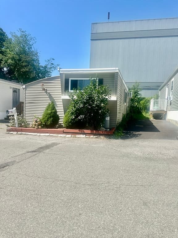 Mobile Home at 466 Newberry # 3, Danvers MA 01923, Danvers, photo 2 of 27