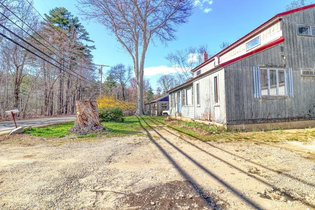 319 Main Street, Plaistow NH 03865 photo 28