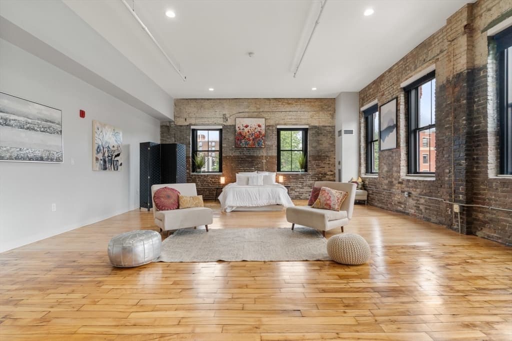 70-72 Northampton St # 200A, Boston MA 02118