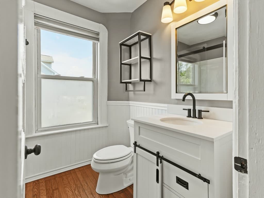 481 Humphrey, Swampscott MA 01907 photo 17