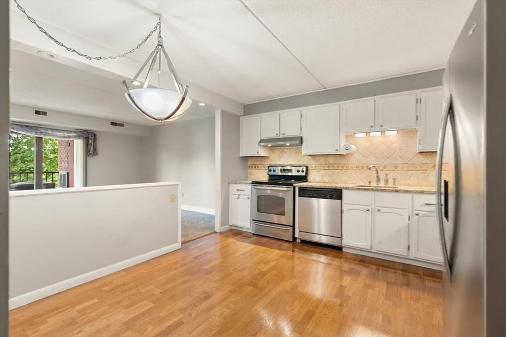 148 Marble St # 404, Stoneham MA 02180 photo 9