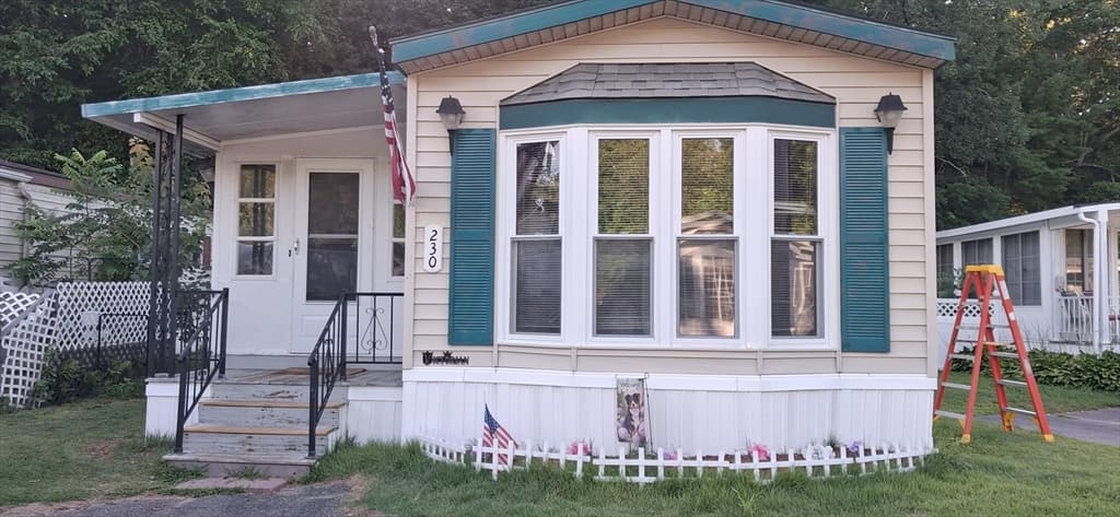 305 Turnpike St # 230, Easton MA 02375