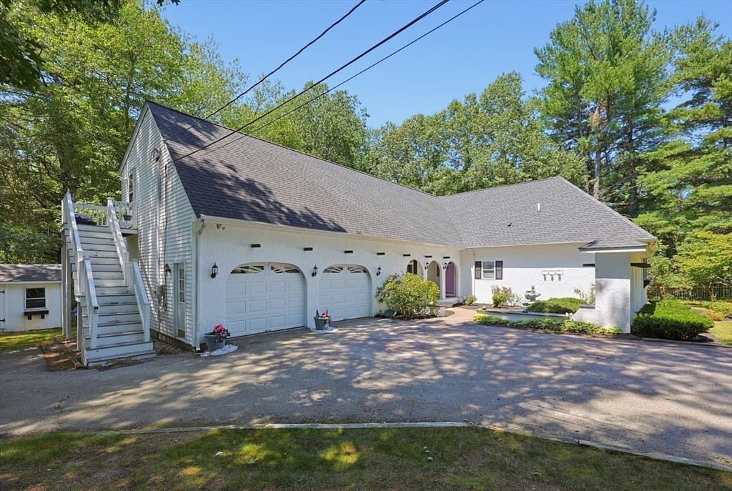 650 Crane Ave S, Taunton MA 02780 photo 27