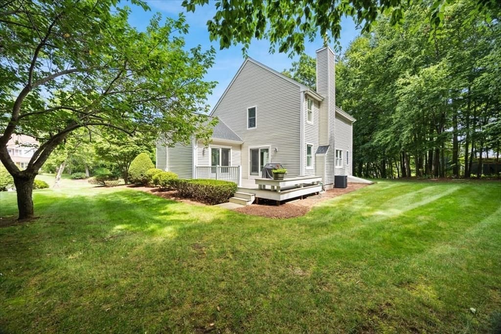 100 W Lake Dr, Taunton MA 02780 photo 30