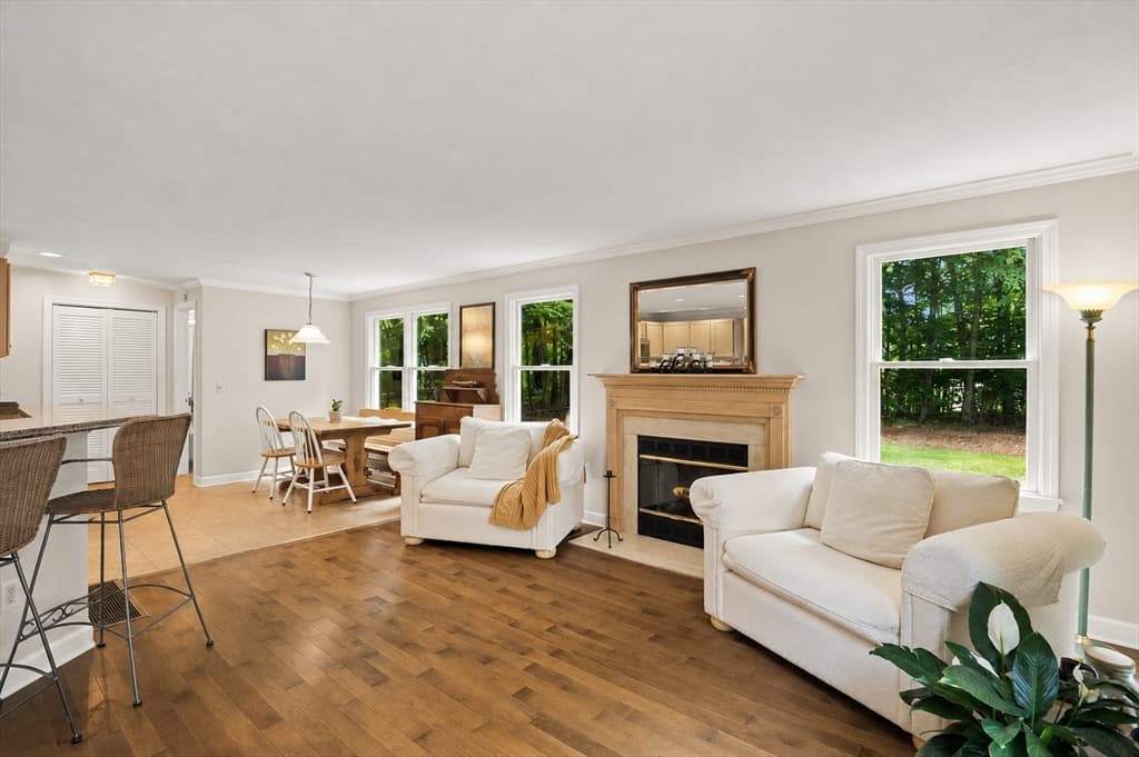 100 W Lake Dr, Taunton MA 02780 photo 19