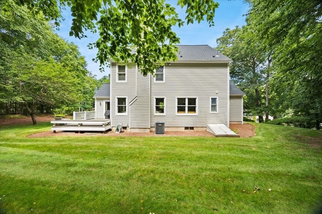 100 W Lake Dr, Taunton MA 02780 photo 31