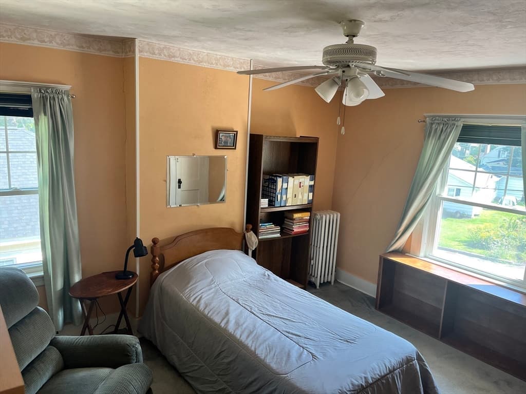34 Woodland St, Southbridge MA 01550 photo 16
