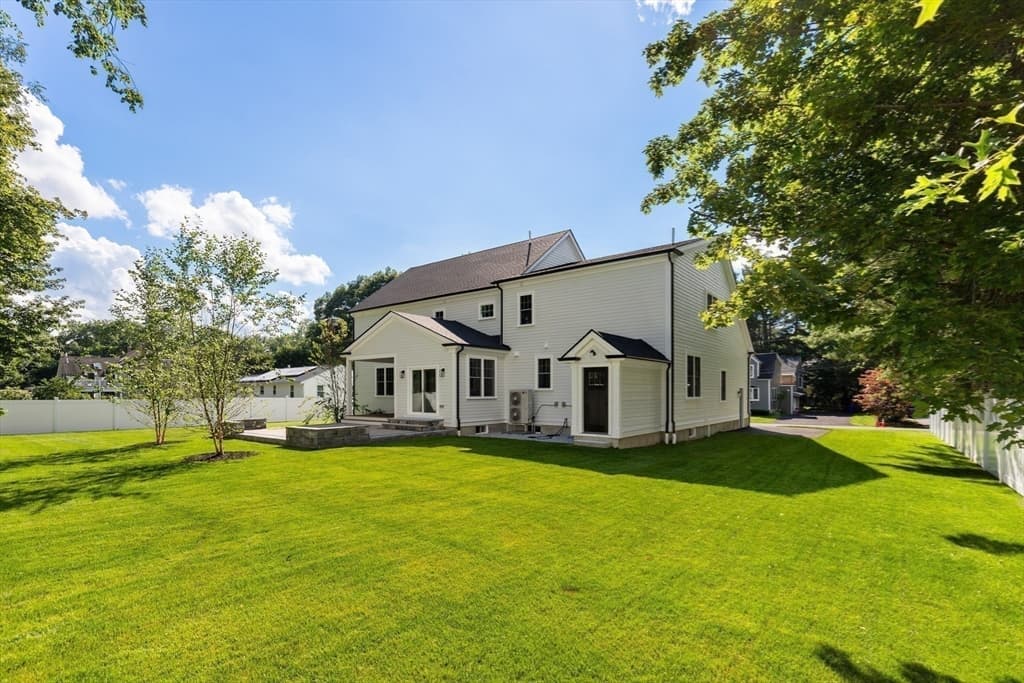 SIX Lane Avenue, Bedford MA 01730 photo 32