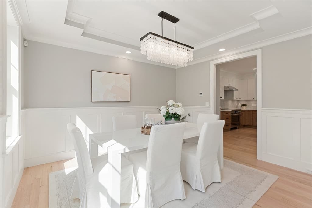 SIX Lane Avenue, Bedford MA 01730 photo 5