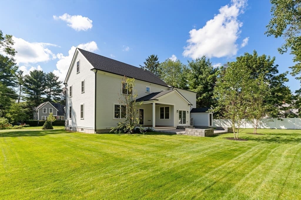 SIX Lane Avenue, Bedford MA 01730 photo 34